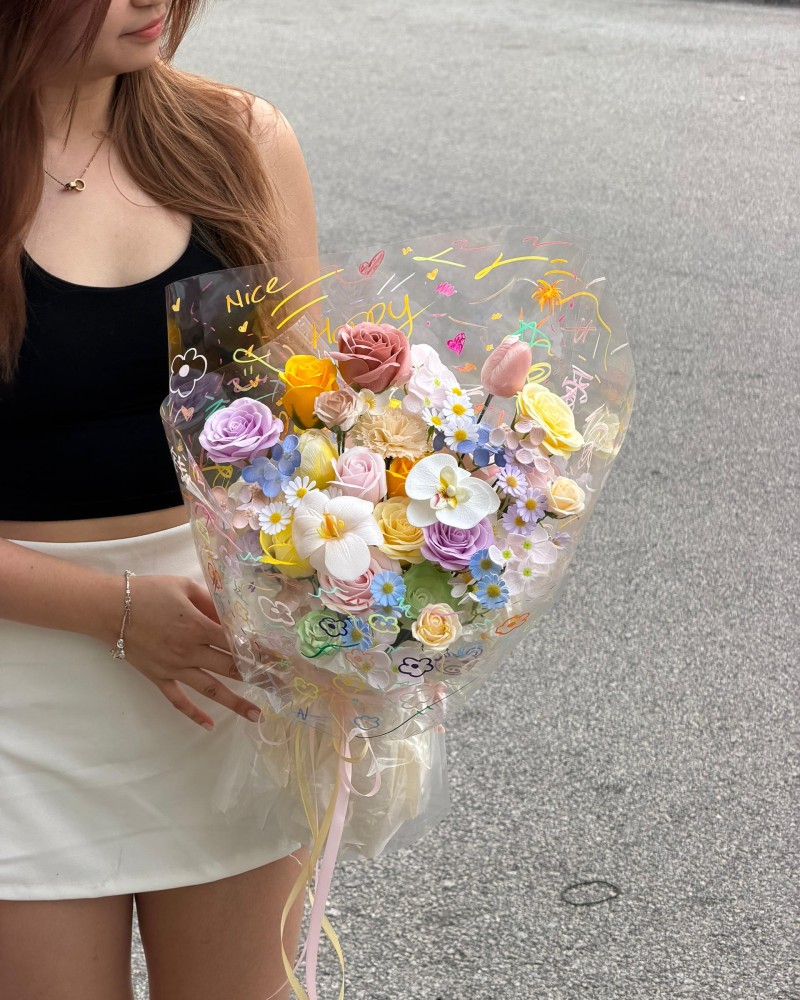 手绘浪漫  Dreamy Bouquet (soap flower)