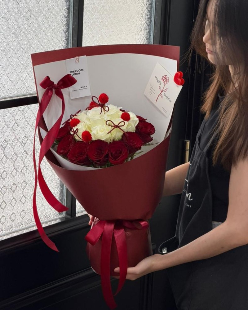 花束蛋糕 Rose Bouquet Cake (fresh flower)